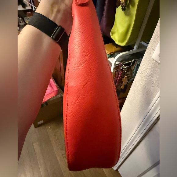 SOLD OUT - Picture 4 of 7